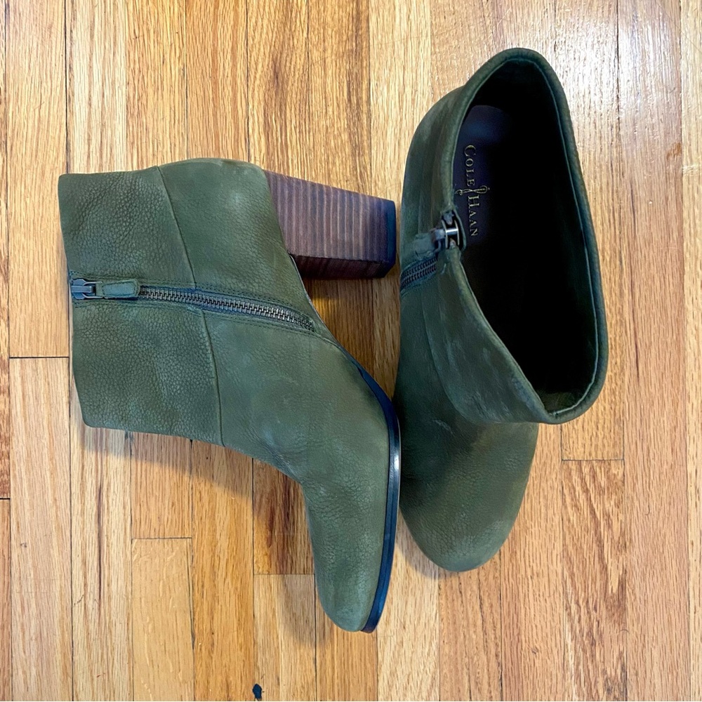 Cole Haan ankle boots Green. Size10B